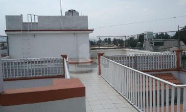 Casa sola en renta en Santiago Cuautlalpan, Texcoco, México