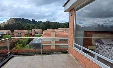 ARRIENDO de CASA CAMPESTRE en CAJICA
