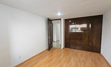 Departamento en Renta en Colonia del Valle.