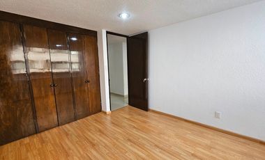 Departamento en Renta en Colonia del Valle.