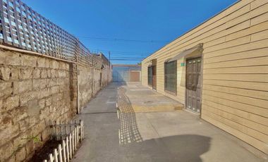 Se Arrienda galpon con oficinas,  Salesianos