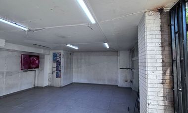 Se Arrienda Local En Barrio Diez de Julio