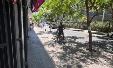 Se Arrienda Local En Barrio Diez de Julio
