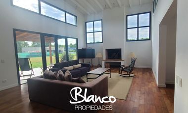 Casa en Alquiler en Los Alcanfores, Pilar, G.B.A. Zona Norte, Argentina