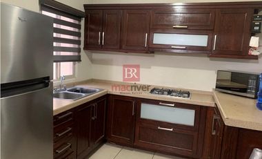 CASA AMUEBLADA EN RENTA EN PUENTE REAL SECCIÓN MIRAFLORES. CD. OBREGÓN