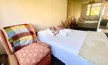 Recreo, Viña del Mar. Departamento con vista despejada al mar.