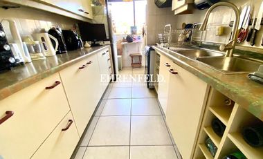 Recreo, Viña del Mar. Departamento con vista despejada al mar.