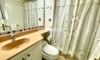 Recreo, Viña del Mar. Departamento con vista despejada al mar.