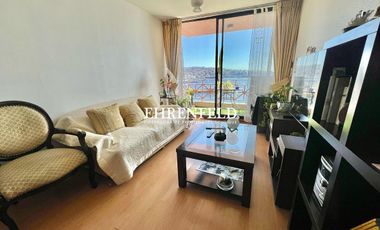 Cerro Barón. Departamento en primera línea con vista al mar.