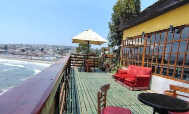 FOCOLARE PROPIEDADES VENDE CASA CON VISTA AL MAR