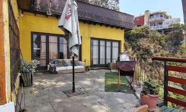 FOCOLARE PROPIEDADES VENDE CASA CON VISTA AL MAR