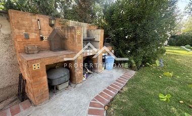 ARRIENDO PIEDRA ROJA 3 DORM + SERVICIO