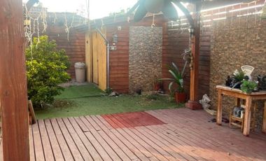 CASA 3 DORMITORIOS CON GASTO COMÚN INCLUIDO EN CONDOMINIO