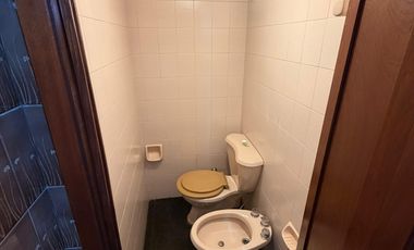 CASA CON ASCENSOR/PILETA/QUINCHO/SAUNA