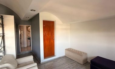 CASA CON ASCENSOR/PILETA/QUINCHO/SAUNA