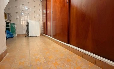 CASA CON ASCENSOR/PILETA/QUINCHO/SAUNA