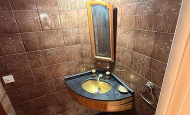 CASA CON ASCENSOR/PILETA/QUINCHO/SAUNA