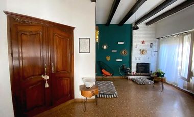 VENTA CASA DE 4 AMBIENTES EN FLORIDA OESTE