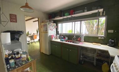 VENTA CASA DE 4 AMBIENTES EN FLORIDA OESTE