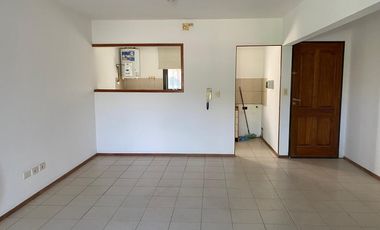 Casa en complejo cerrado en venta 2 dorm