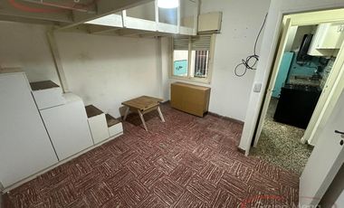 Local al frente con habitacion