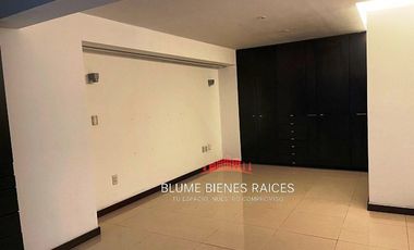 Renta de moderno GH interior, en edificio pequeño