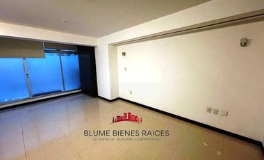 Renta de moderno GH interior, en edificio pequeño