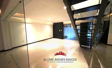 Renta de moderno GH interior, en edificio pequeño