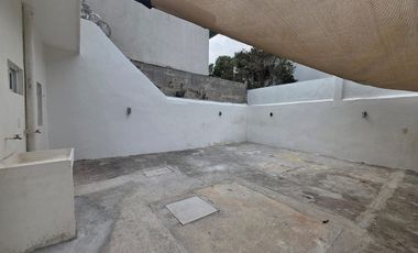 Casa en renta en Veracruz Col. 21 abril con amplio Patio