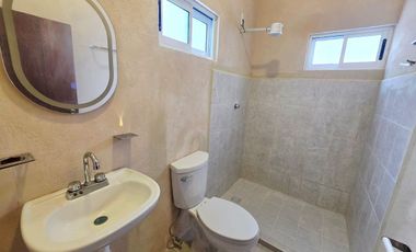 Casa en renta en Veracruz Col. 21 abril con amplio Patio