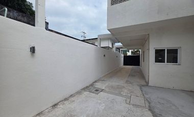 Casa en renta en Veracruz Col. 21 abril con amplio Patio