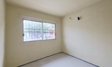 Casa en renta en Veracruz Col. 21 abril con amplio Patio