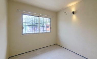 Casa en renta en Veracruz Col. 21 abril con amplio Patio