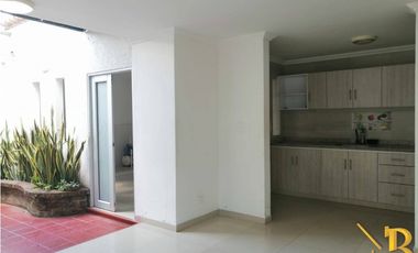 ARRIENDO CASA PARA EMPRESA BARRIO LOS HELECHOS