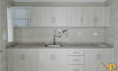 ARRIENDO CASA PARA EMPRESA BARRIO LOS HELECHOS