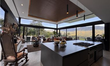 Casa Campestre de Lujo en Venta Barbosa Antioquia