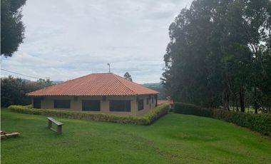 ARRIENDO CASA CAMPESTRE UN NIVEL SIN MUEBLES - VILLA DE LEYVA