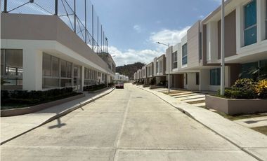 Se vende casa en Coralina Bahía, Santa Marta