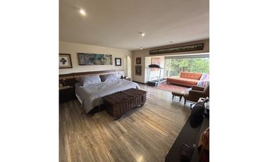 HERMOSA CASA EN VENTA EN LA CALERA