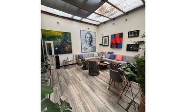 HERMOSA CASA EN VENTA EN LA CALERA