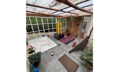 HERMOSA CASA EN VENTA EN LA CALERA