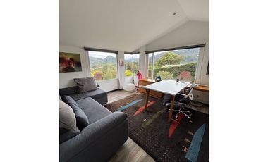 HERMOSA CASA EN VENTA EN LA CALERA