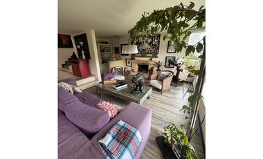 HERMOSA CASA EN VENTA EN LA CALERA