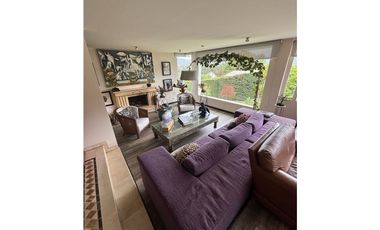 HERMOSA CASA EN VENTA EN LA CALERA