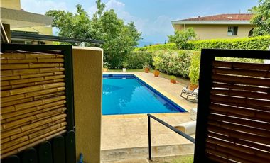 VENTA  CASA CAMPESTRE 178m2 - TERRENO 514m2 CLUB ANAPOIMA