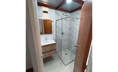 SE RENTA APARTAMENTO DUPLEX EN EL NORTE - SECTOR PROFESIONALES