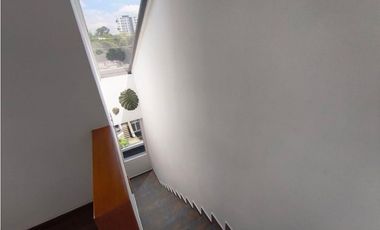SE RENTA APARTAMENTO DUPLEX EN EL NORTE - SECTOR PROFESIONALES