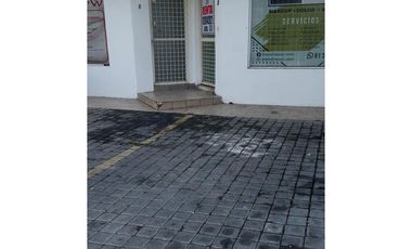 LOCAL EN RENTA EN CONTRY