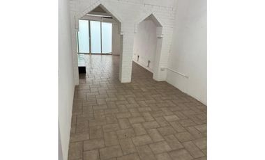 LOCAL EN RENTA EN CONTRY