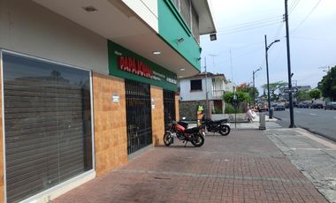 Local en Alquiler en Centenario al lado de Papa Johns SanS